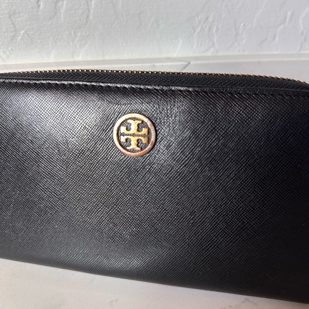 Tory Burch Black Zip-Around Wallet